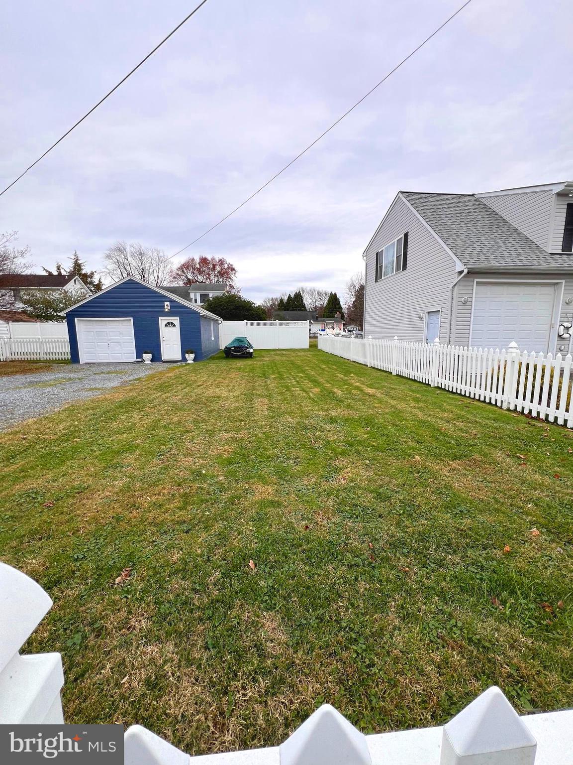 SHOREHAM BEACH - Residential