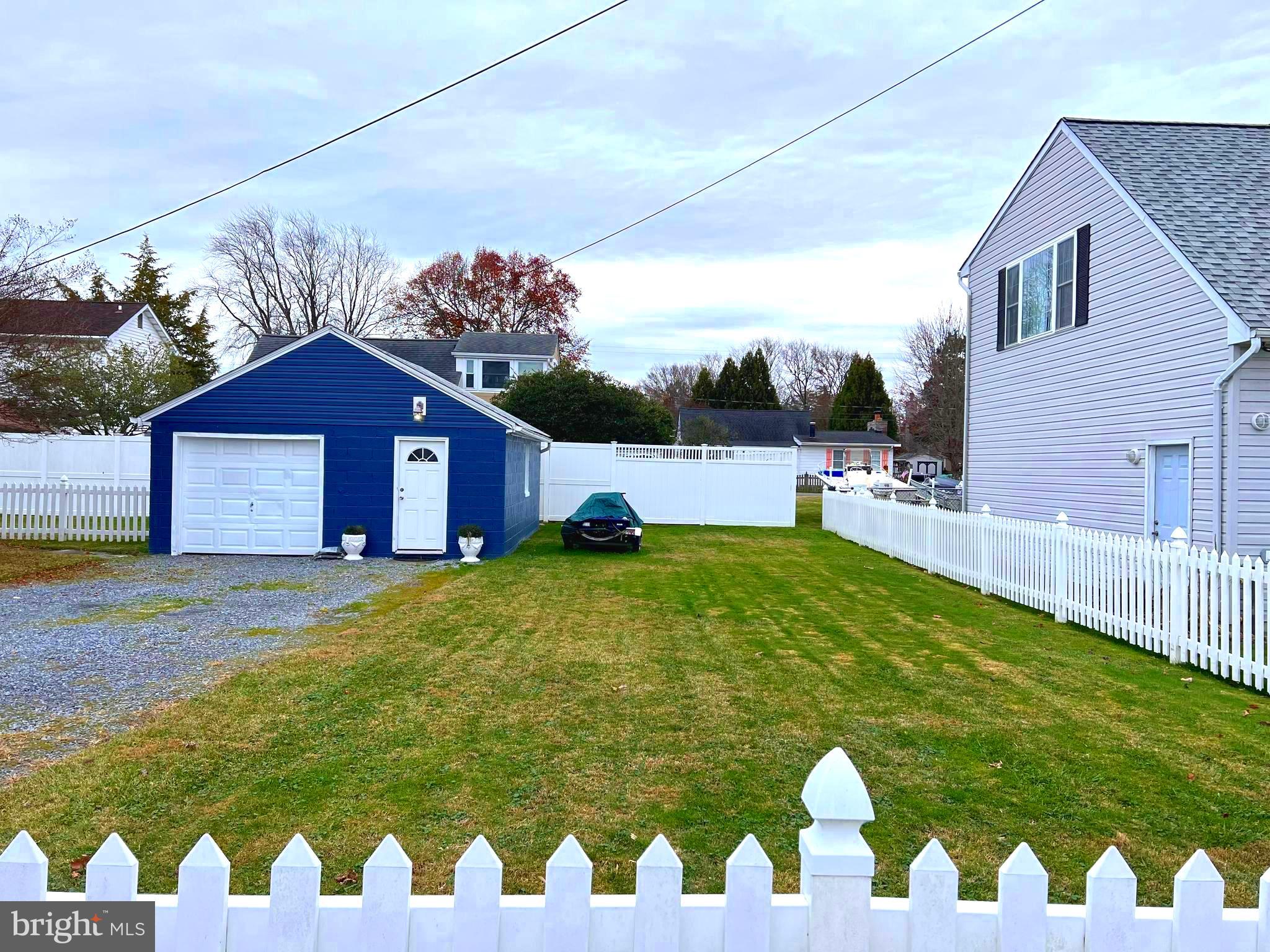 SHOREHAM BEACH - Residential