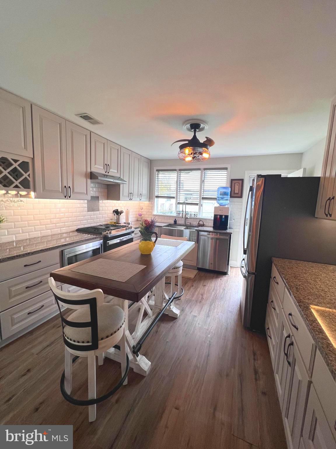 SHOREHAM BEACH - Residential