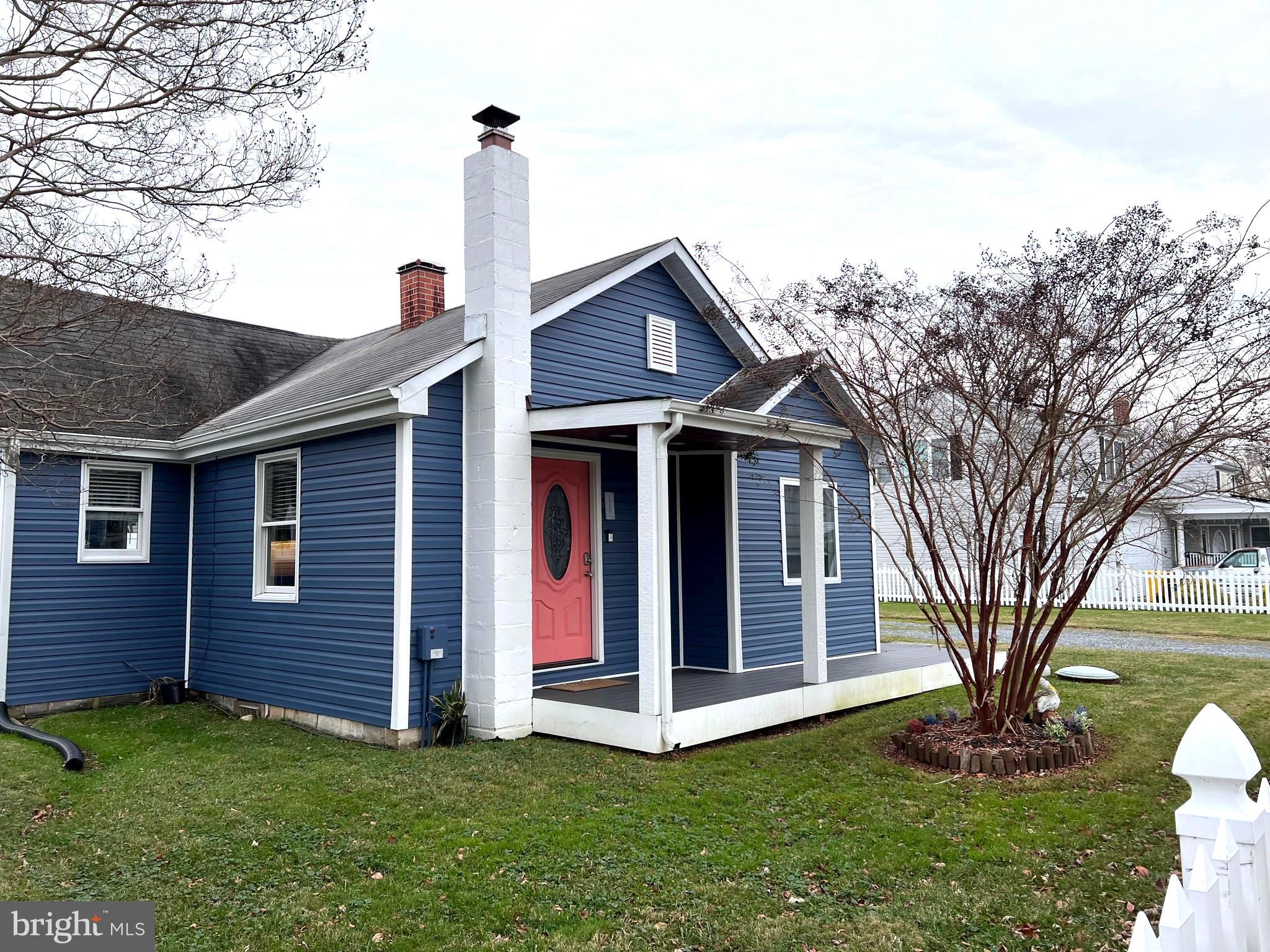 SHOREHAM BEACH - Residential