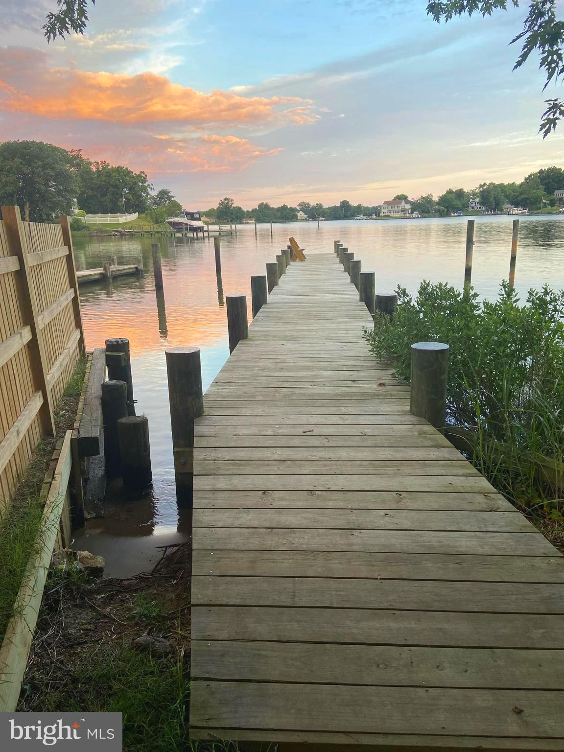 SHOREHAM BEACH - Residential