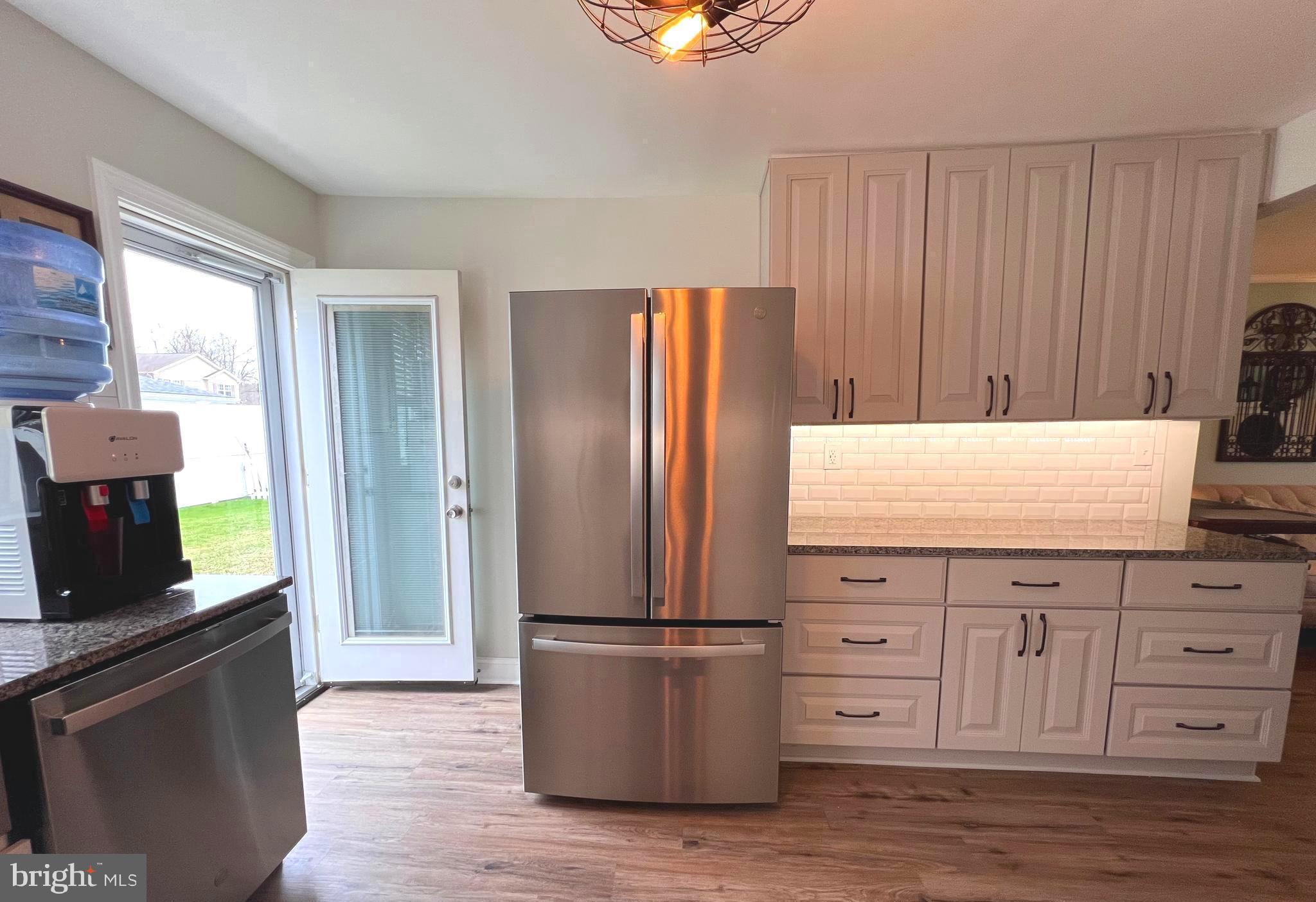 SHOREHAM BEACH - Residential