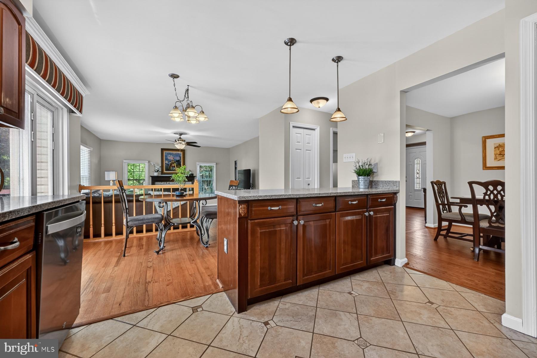 QUAIL RUN - Residential