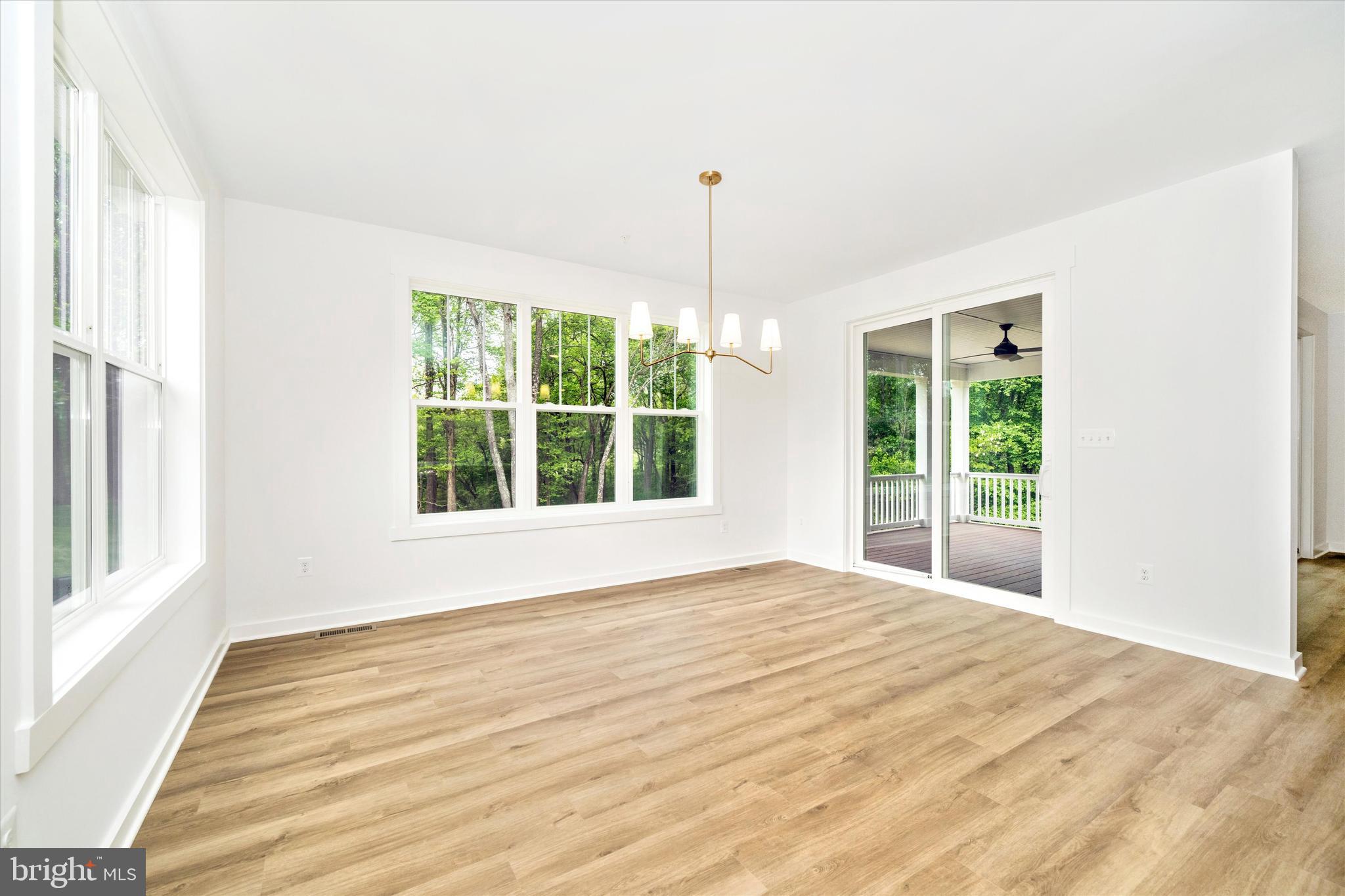 MILLERSVILLE - Residential