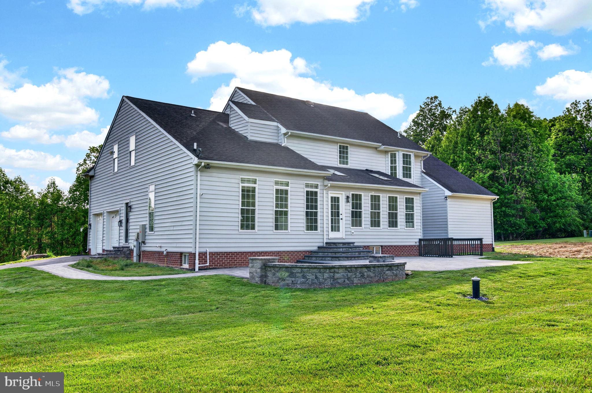 FIELDS OF HARVEST - Residential