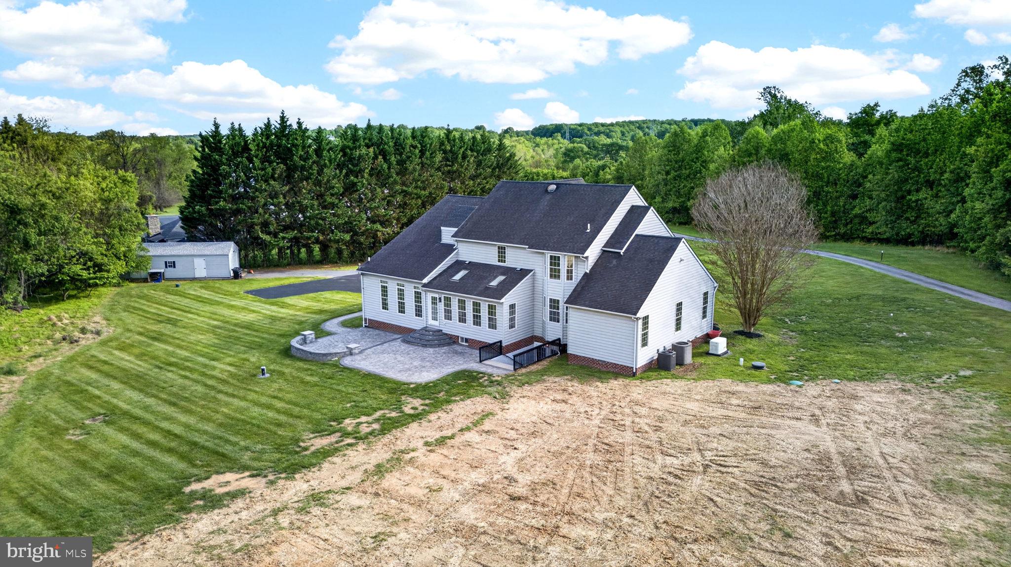 FIELDS OF HARVEST - Residential