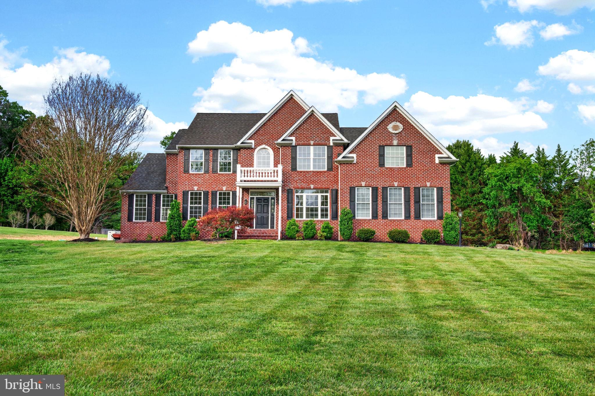 FIELDS OF HARVEST - Residential