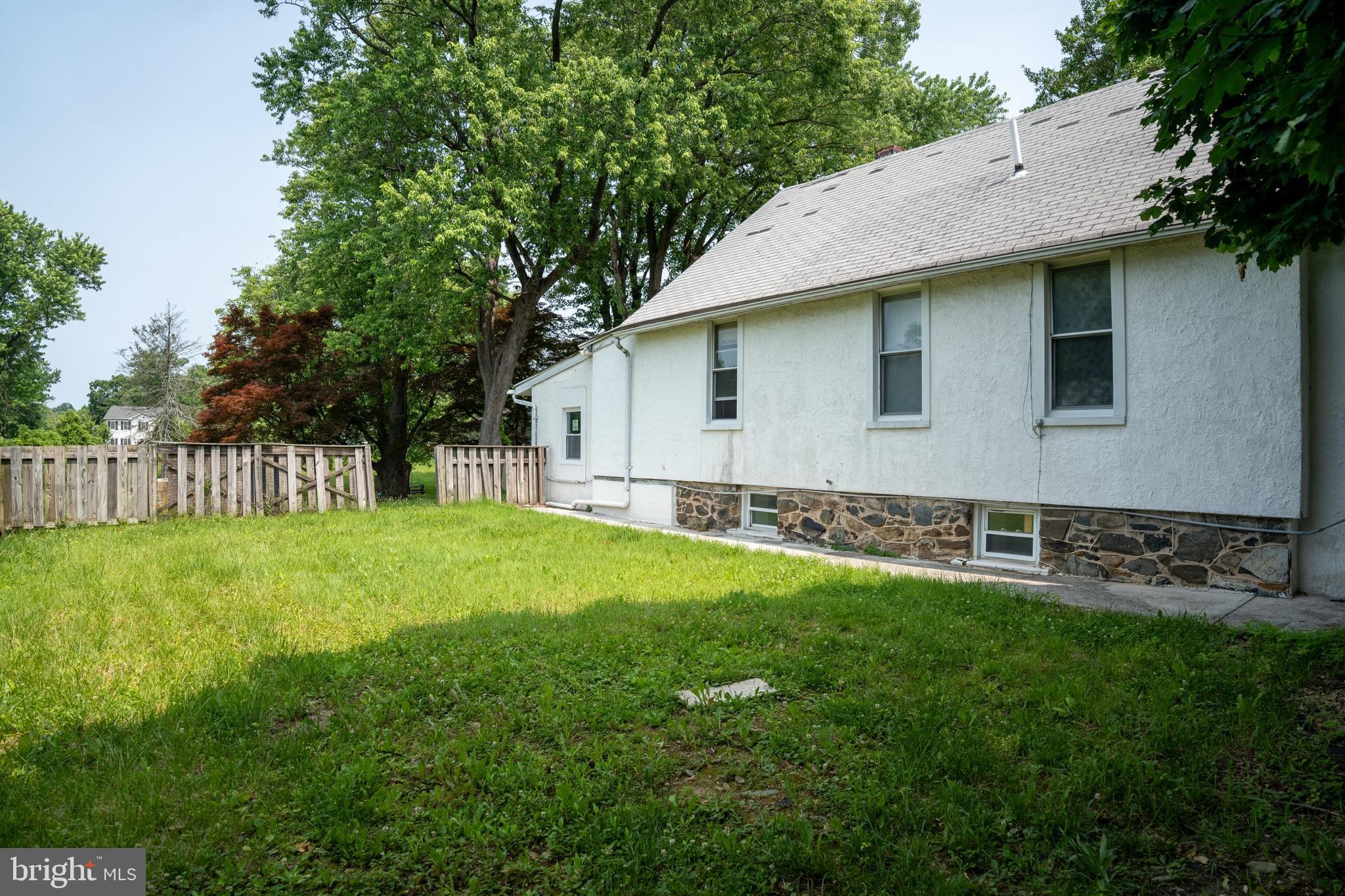 BELMONT HEIGHTS - Residential