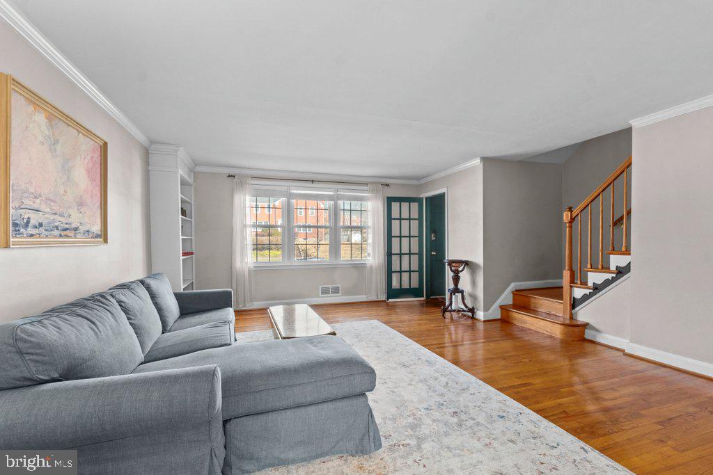 LOCH RAVEN MANOR - Residential