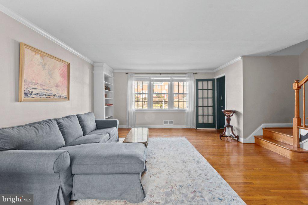 LOCH RAVEN MANOR - Residential