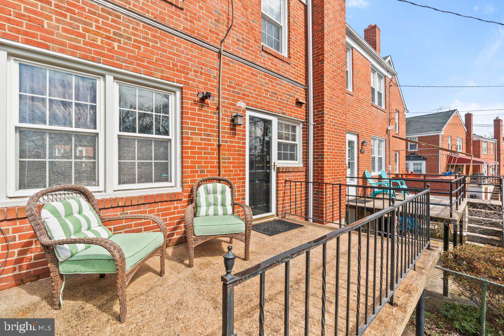 LOCH RAVEN MANOR - Residential