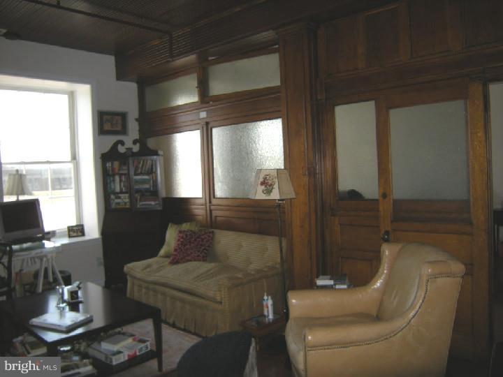 OLD CITY - Residential Lease