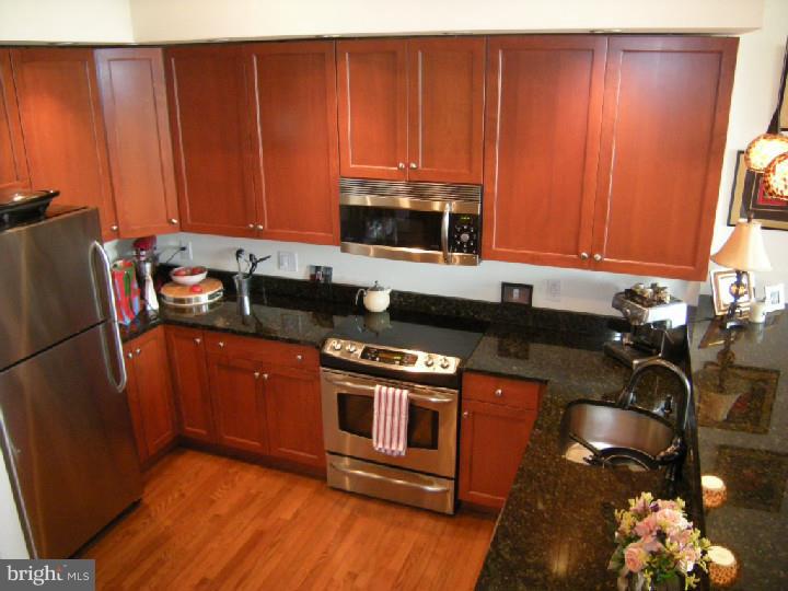 OLD CITY - Residential Lease