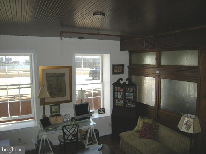 OLD CITY - Residential Lease
