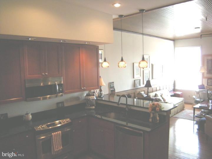 OLD CITY - Residential Lease
