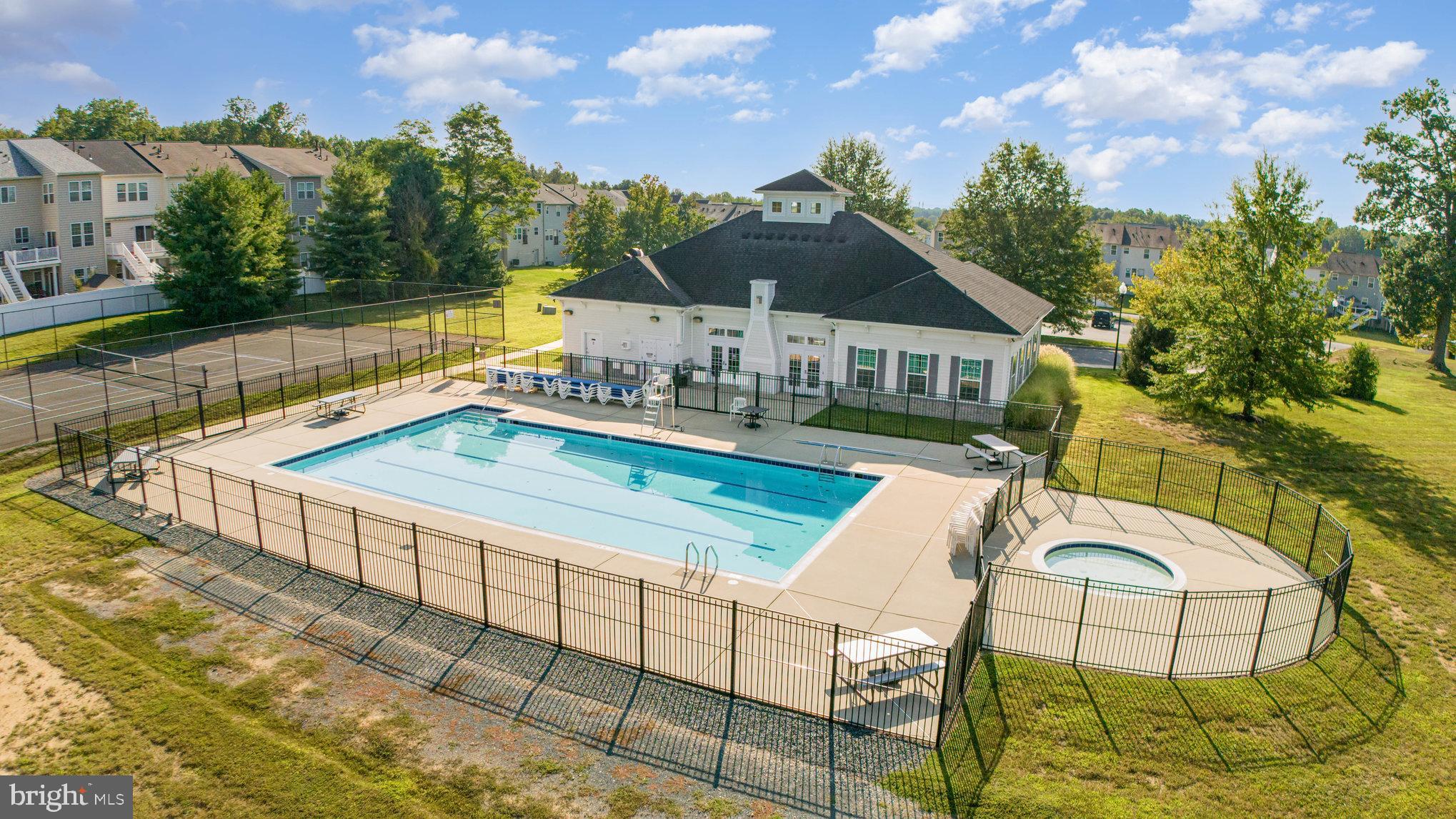 GREENWAY FARMS - Residential