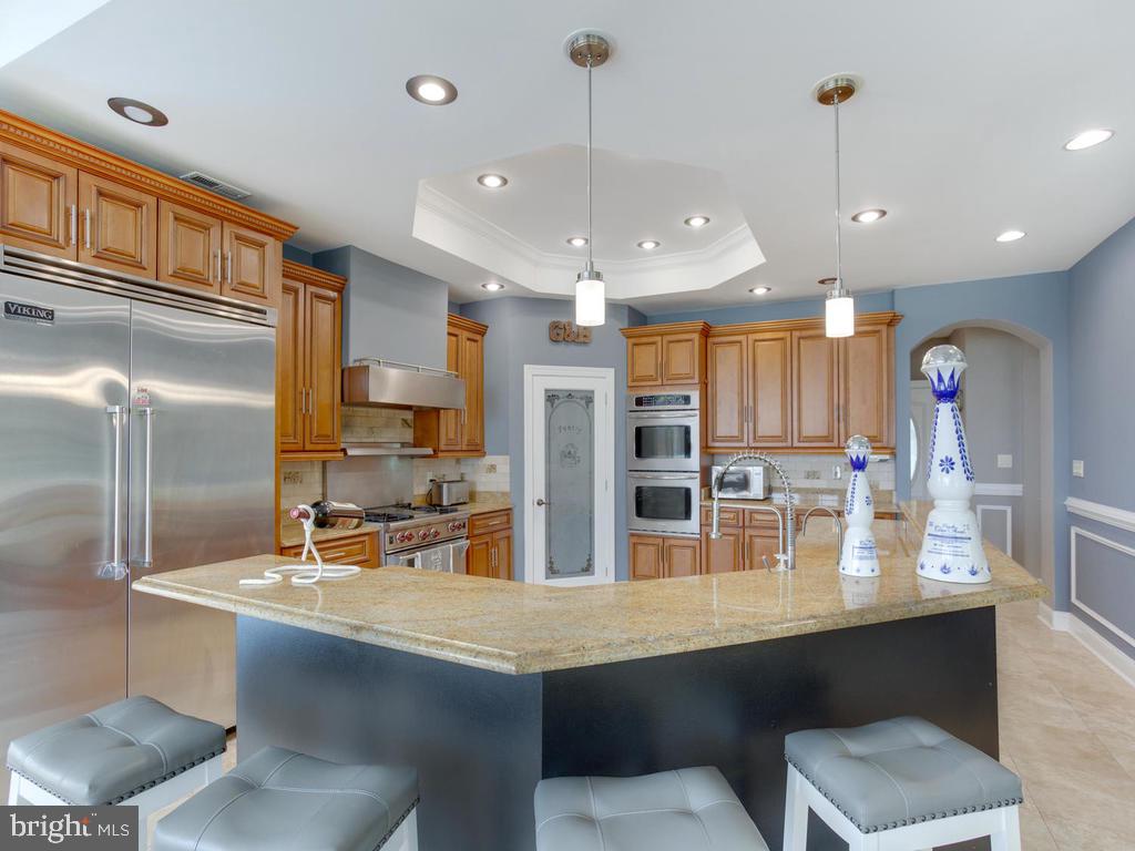 SHADY SIDE - Residential