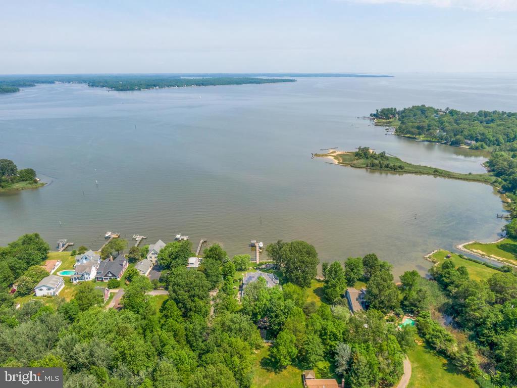 SHADY SIDE - Residential