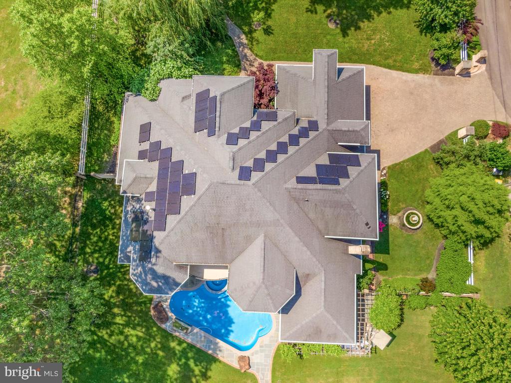 SHADY SIDE - Residential