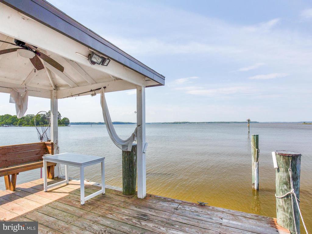 SHADY SIDE - Residential