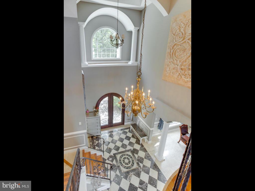 SHADY SIDE - Residential