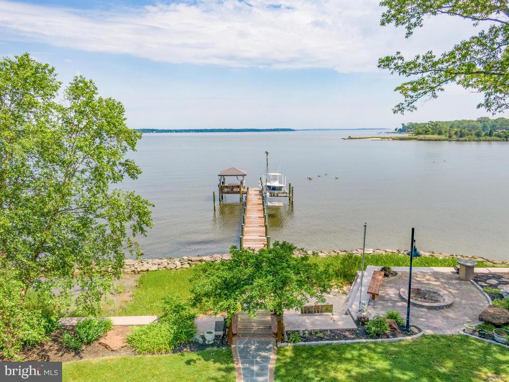 SHADY SIDE - Residential