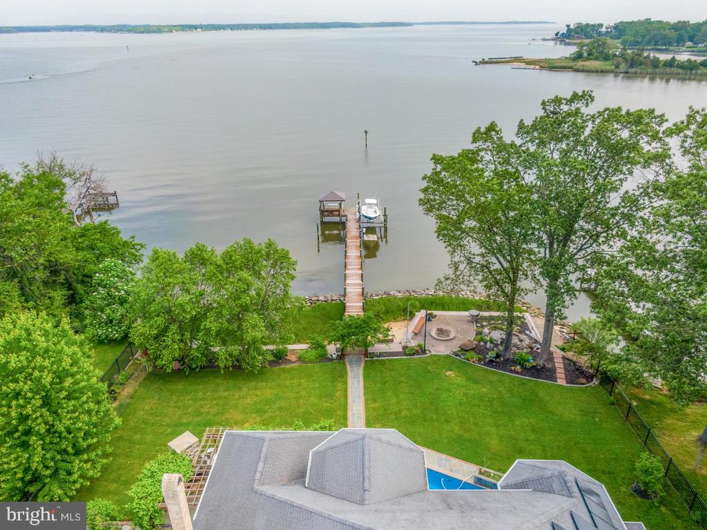 SHADY SIDE - Residential