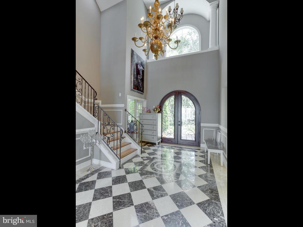 SHADY SIDE - Residential