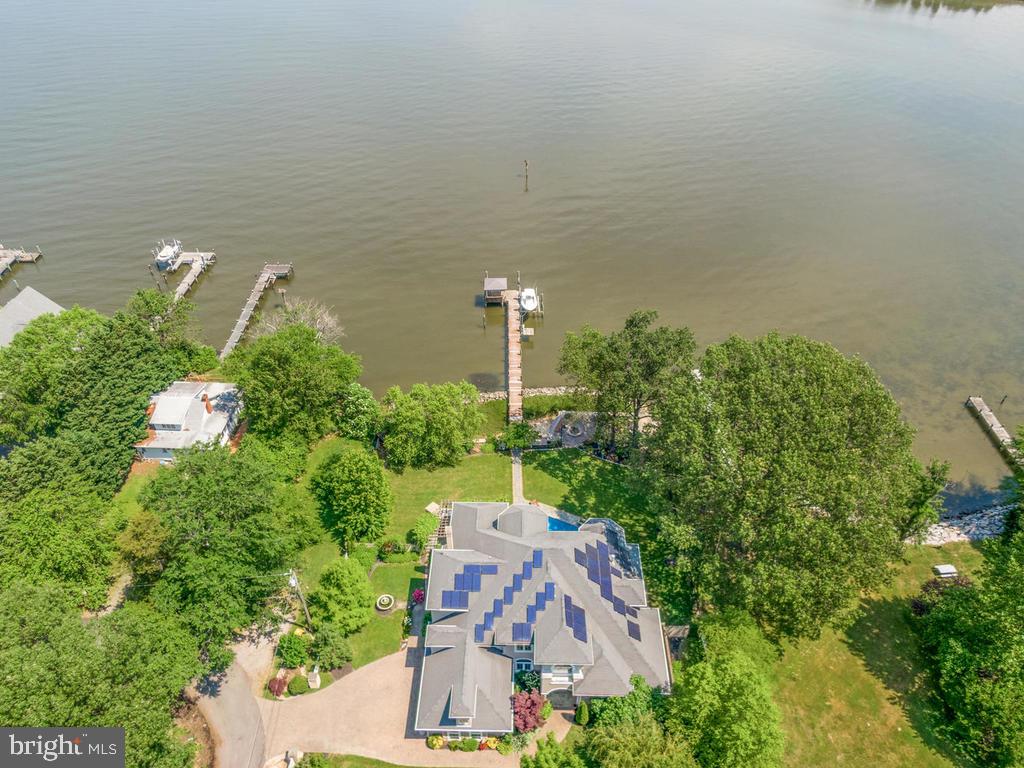 SHADY SIDE - Residential