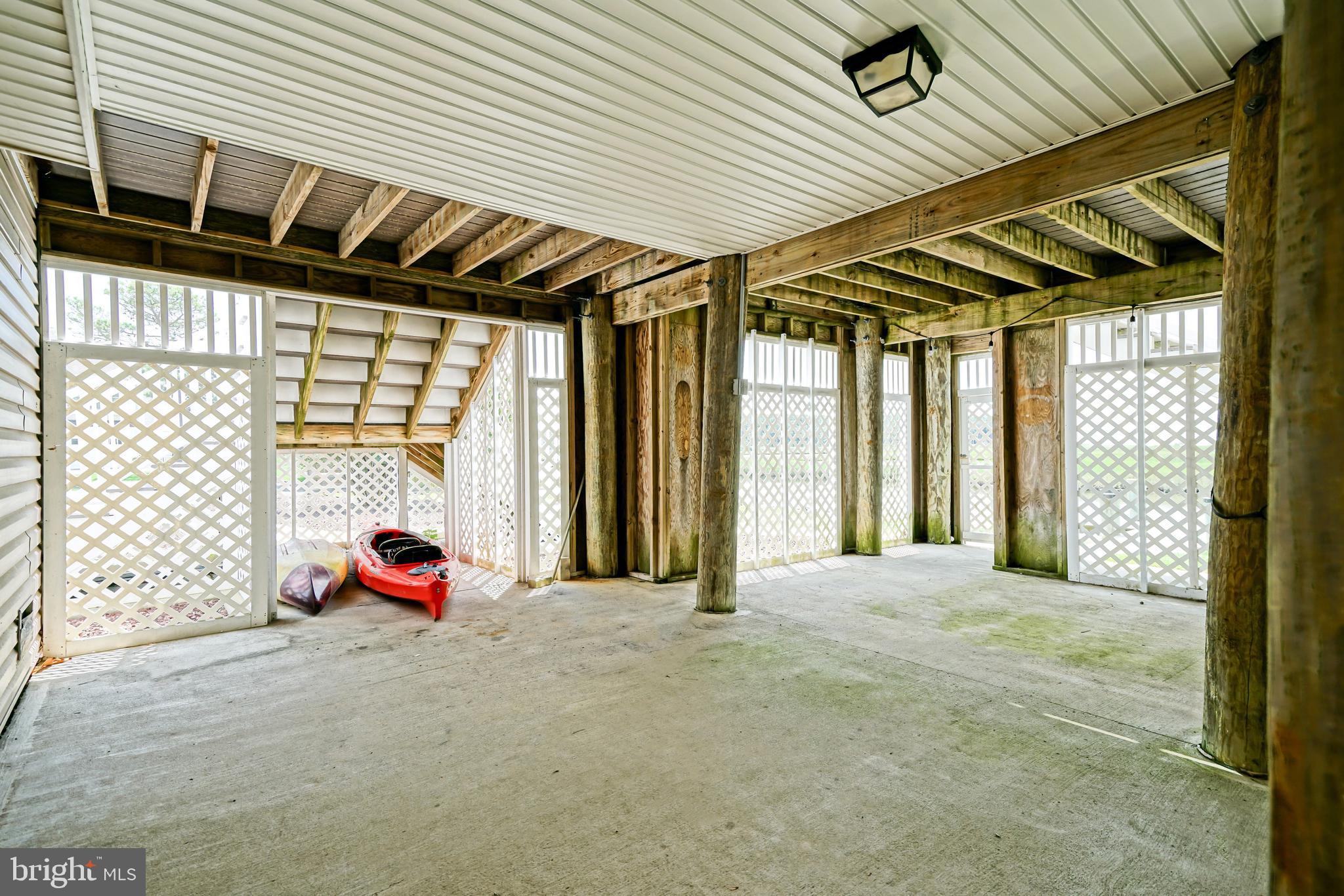 BAY VISTA - Residential