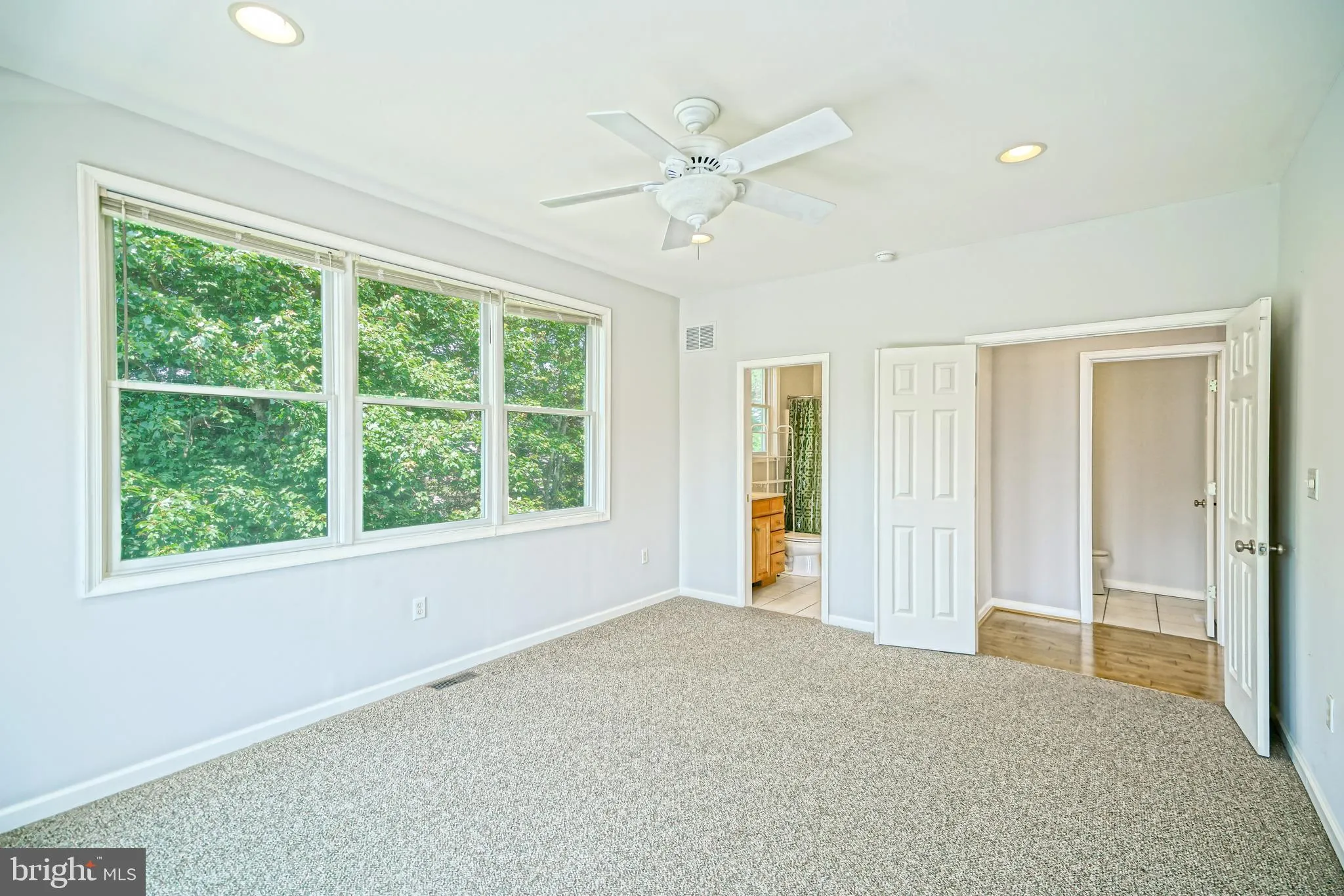 Rehoboth Beach, Delaware 19971, United States, 4 Bedrooms Bedrooms, ,5 BathroomsBathrooms,Residential,Active,165746