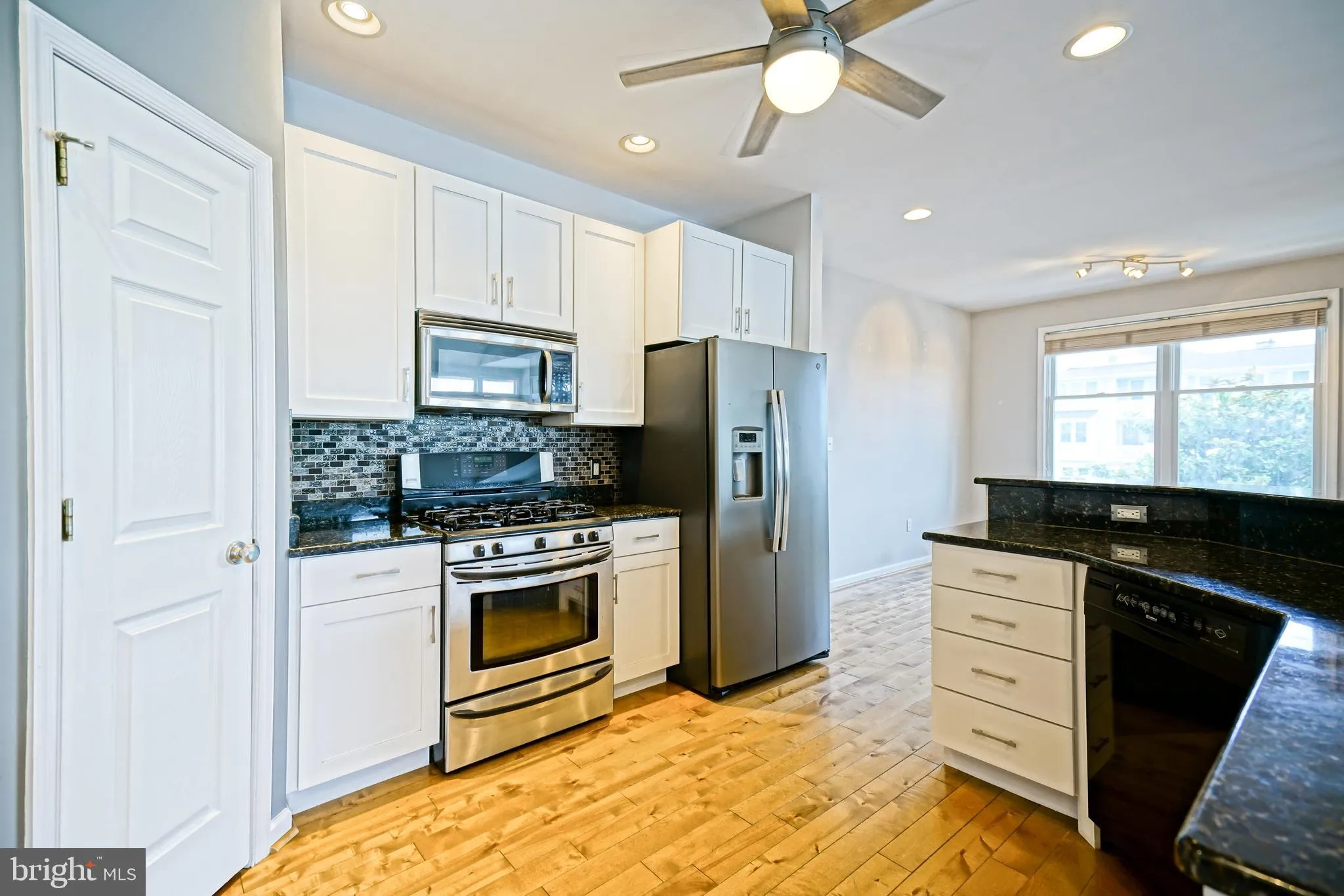 Rehoboth Beach, Delaware 19971, United States, 4 Bedrooms Bedrooms, ,5 BathroomsBathrooms,Residential,Active,165746