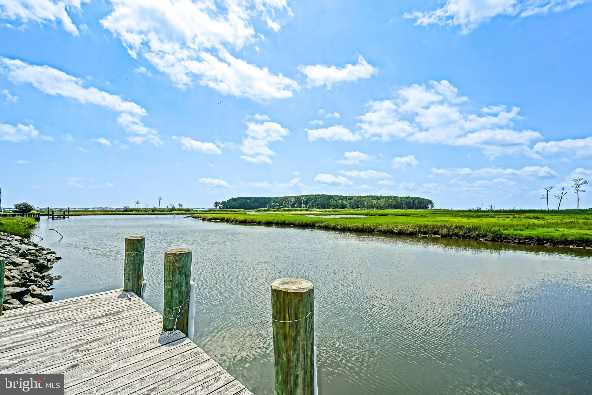 BAY VISTA - Residential