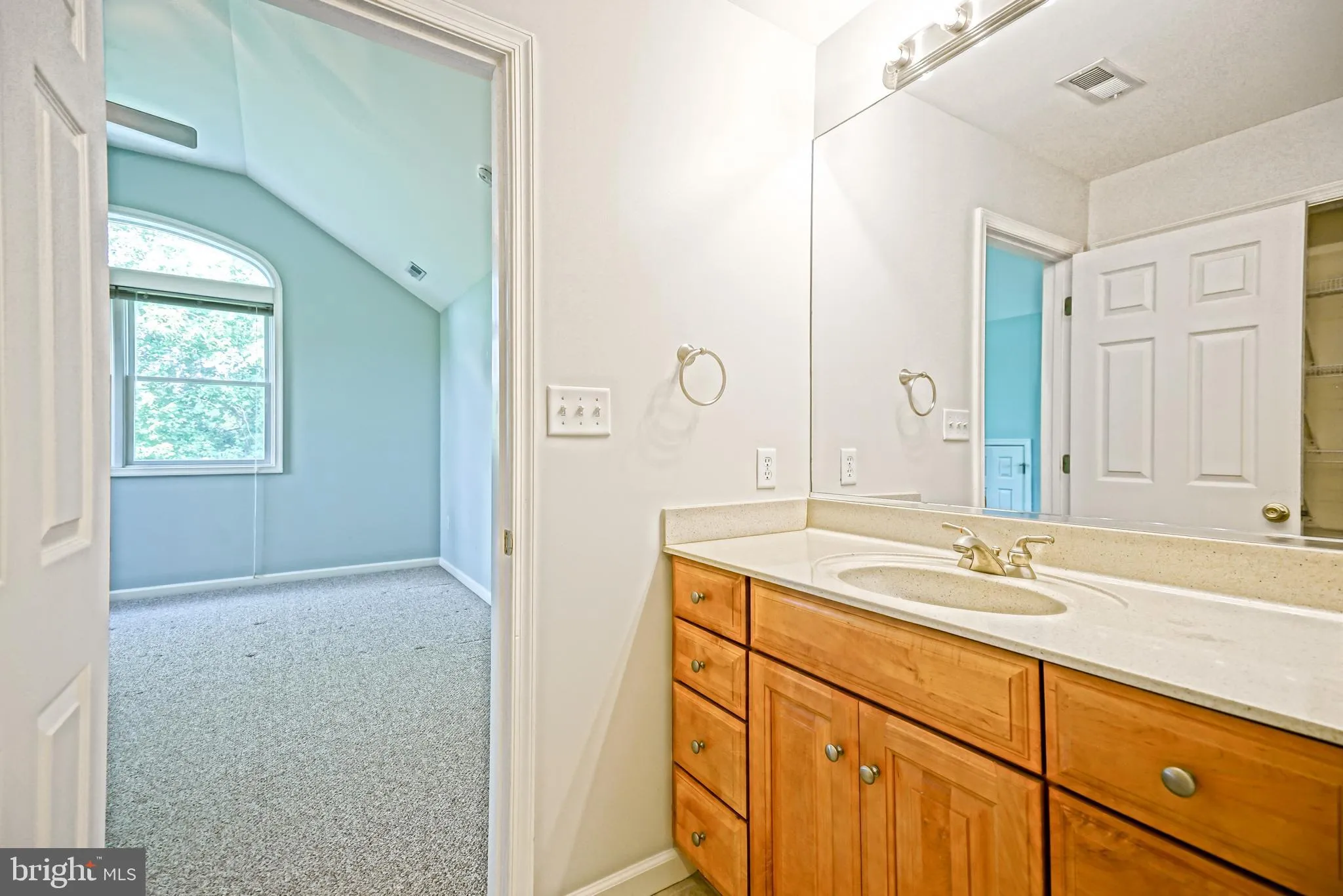 Rehoboth Beach, Delaware 19971, United States, 4 Bedrooms Bedrooms, ,5 BathroomsBathrooms,Residential,Active,165746