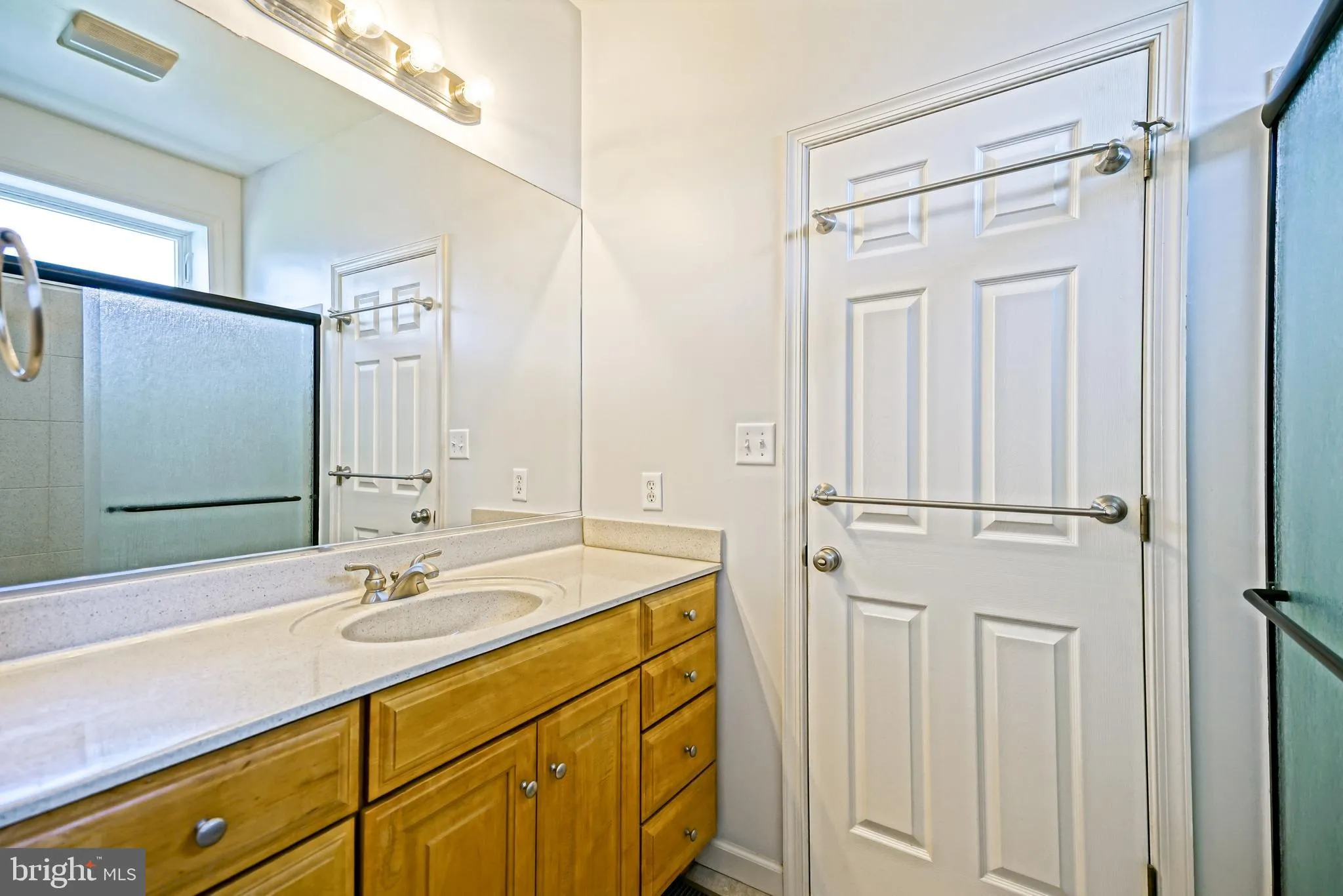 Rehoboth Beach, Delaware 19971, United States, 4 Bedrooms Bedrooms, ,5 BathroomsBathrooms,Residential,Active,165746