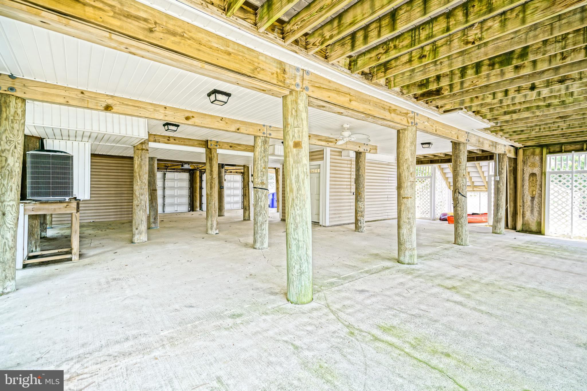 BAY VISTA - Residential