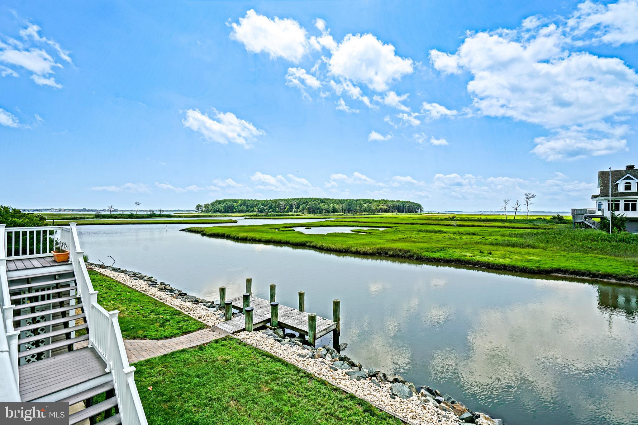 BAY VISTA - Residential