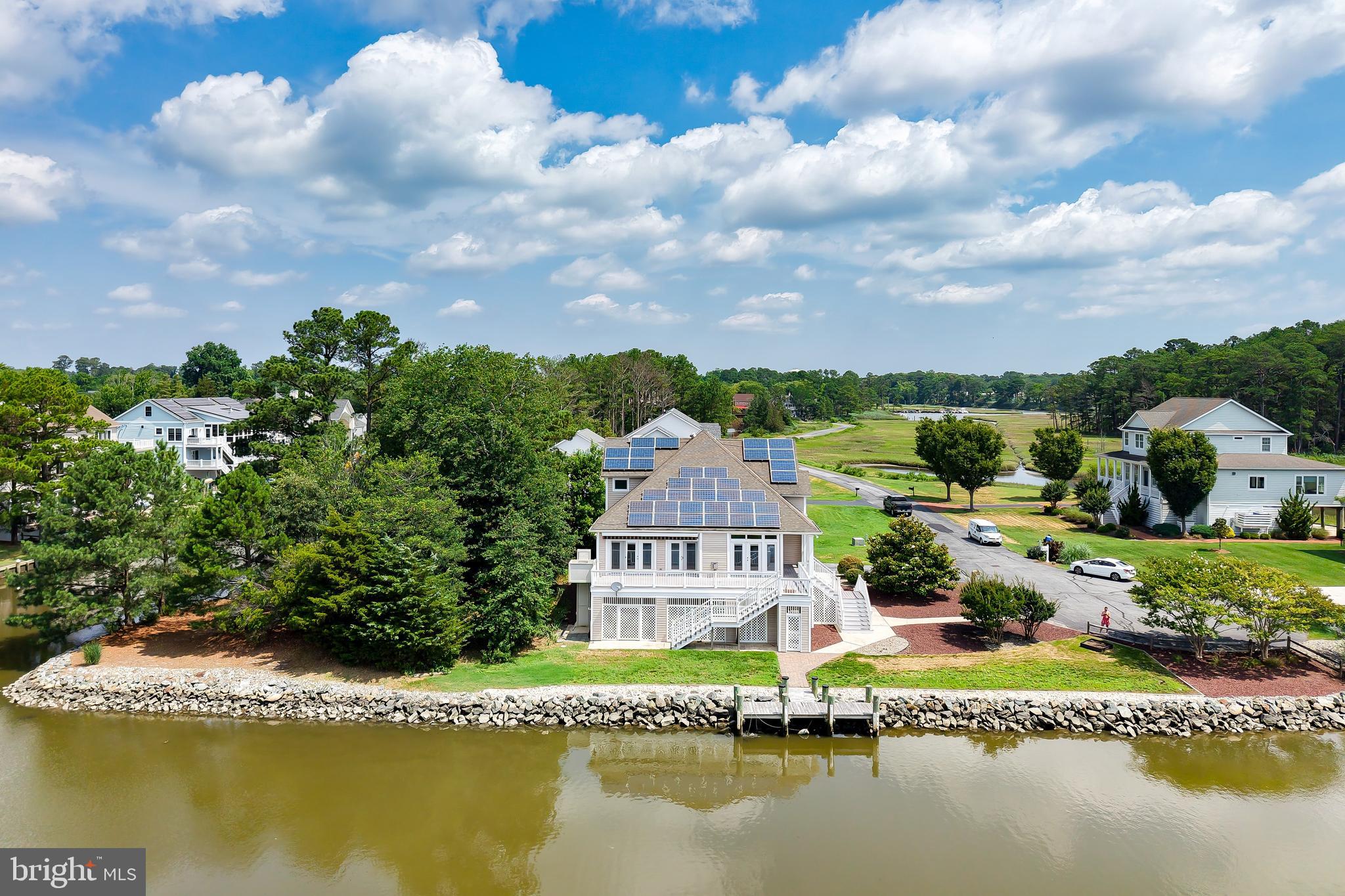 BAY VISTA - Residential