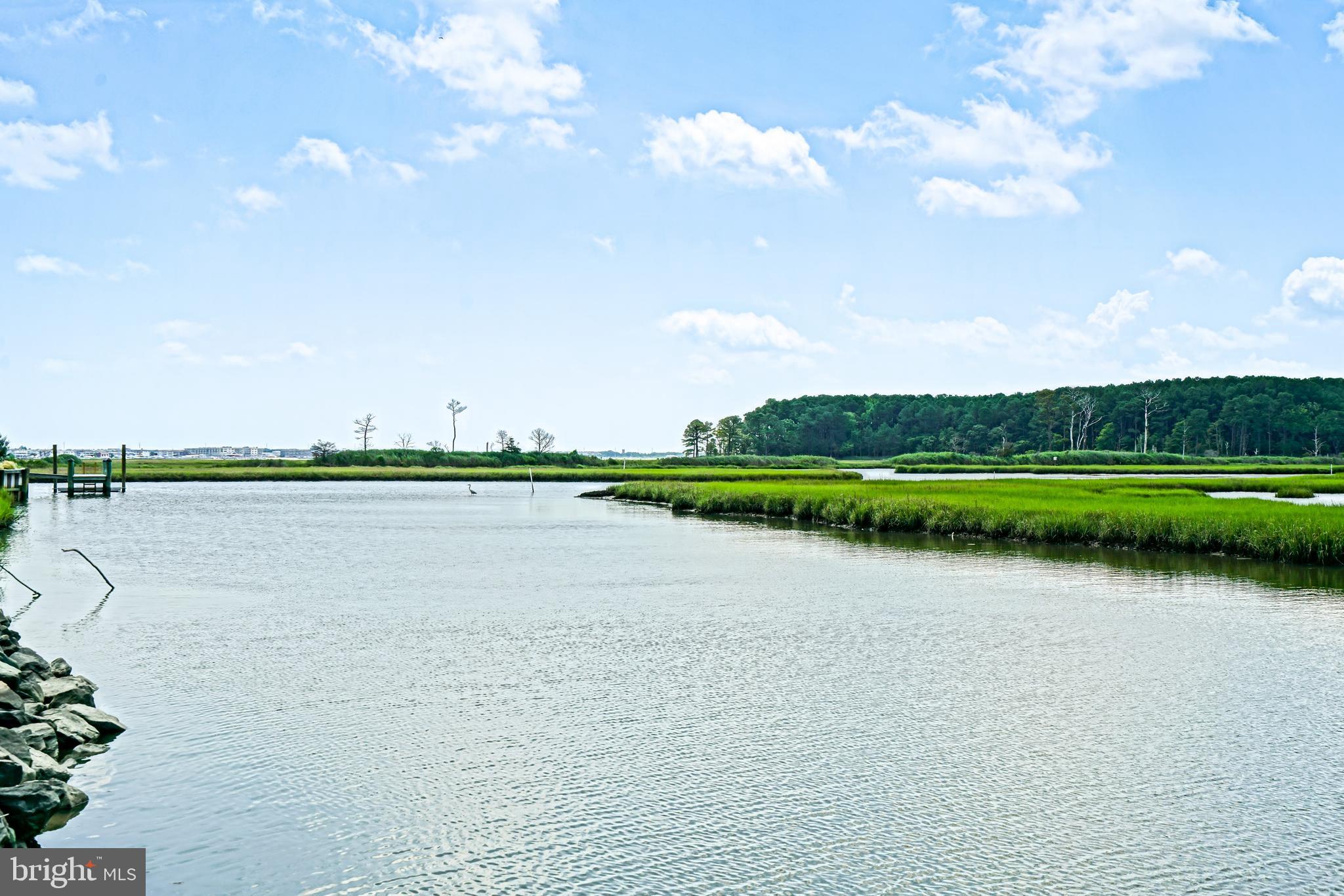 BAY VISTA - Residential