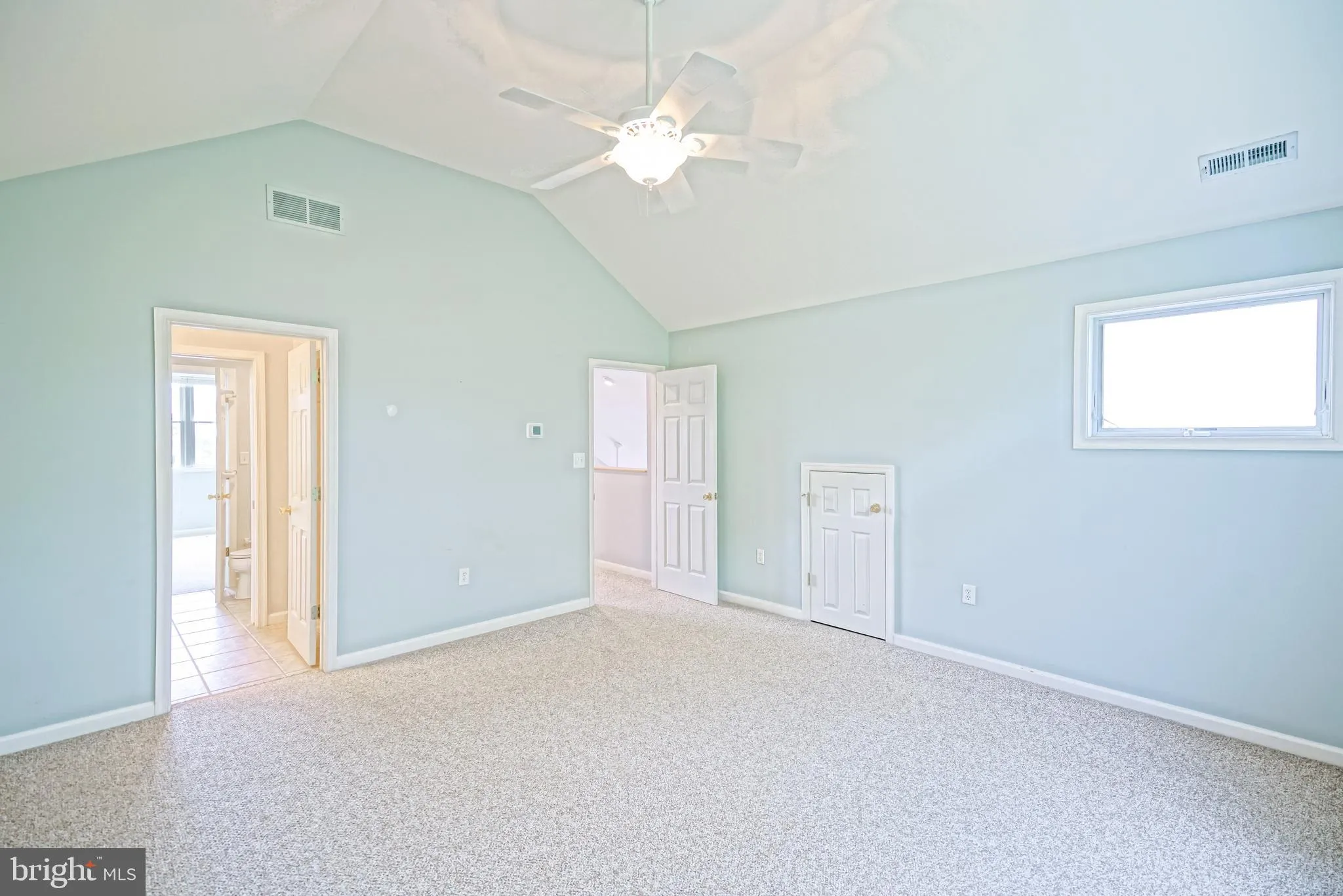 Rehoboth Beach, Delaware 19971, United States, 4 Bedrooms Bedrooms, ,5 BathroomsBathrooms,Residential,Active,165746