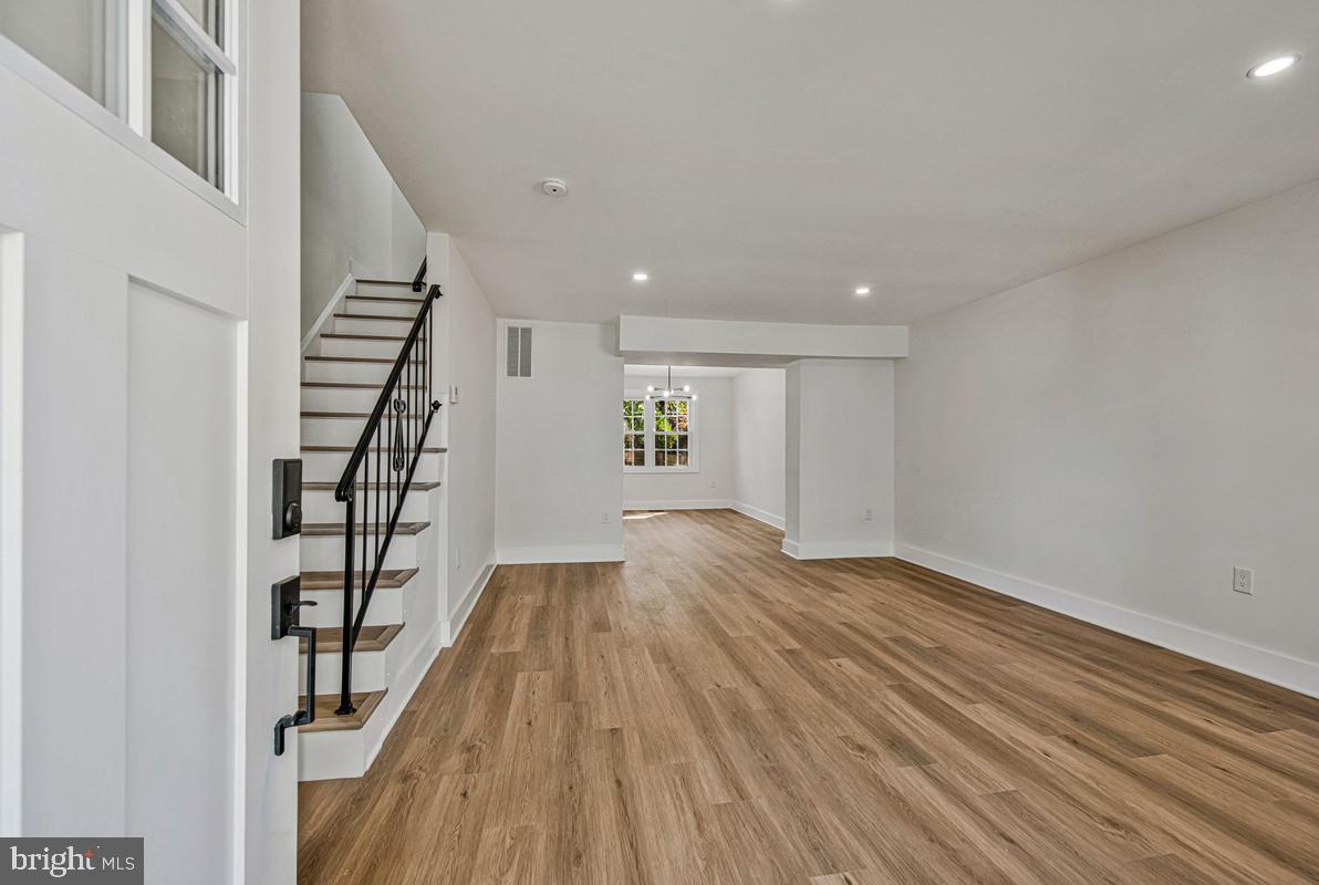 8493 IMPERIAL DRIVE 6-B