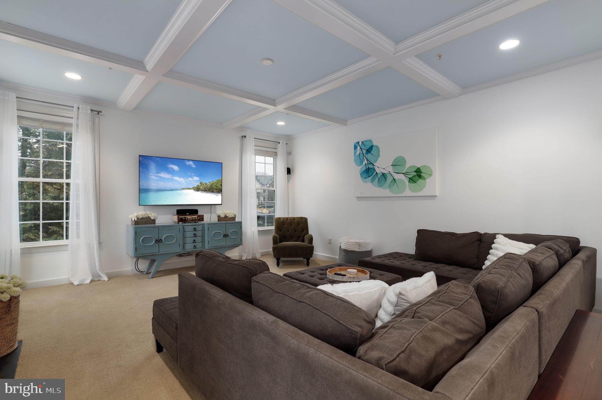 URBANA - Residential