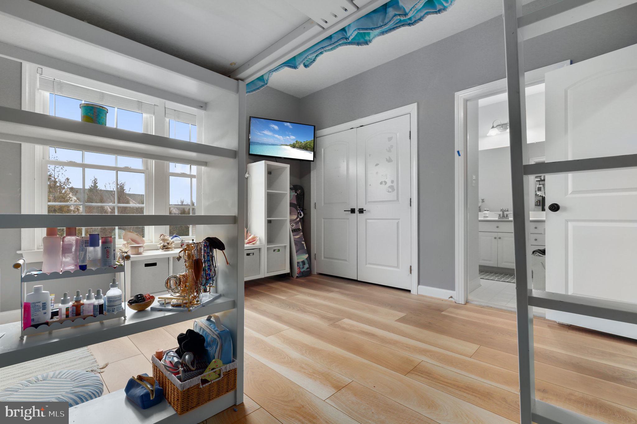 URBANA - Residential