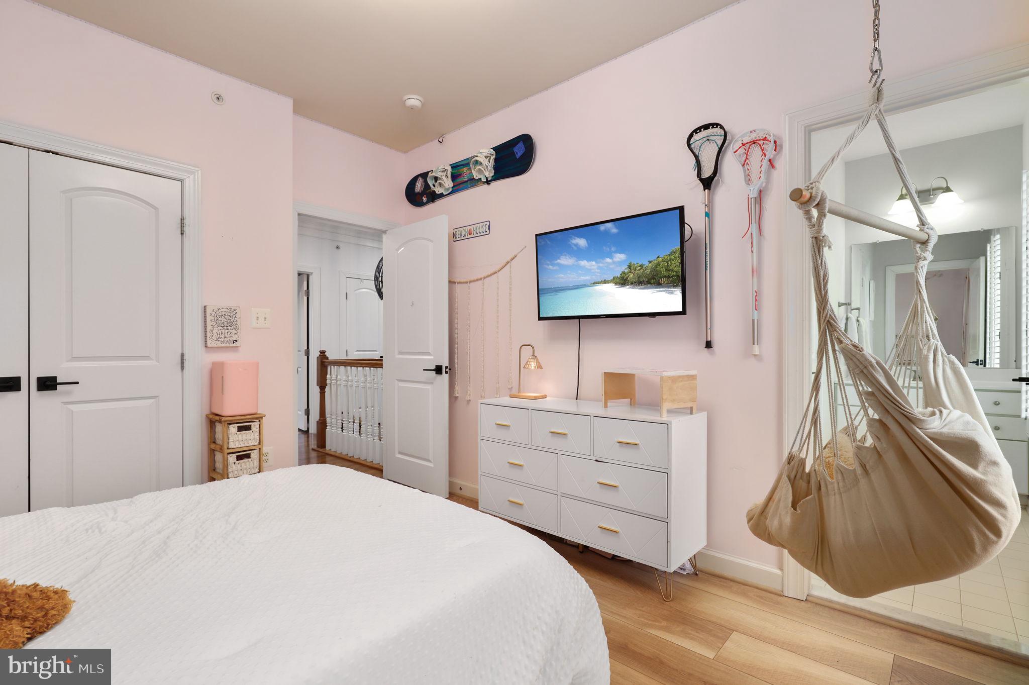 URBANA - Residential