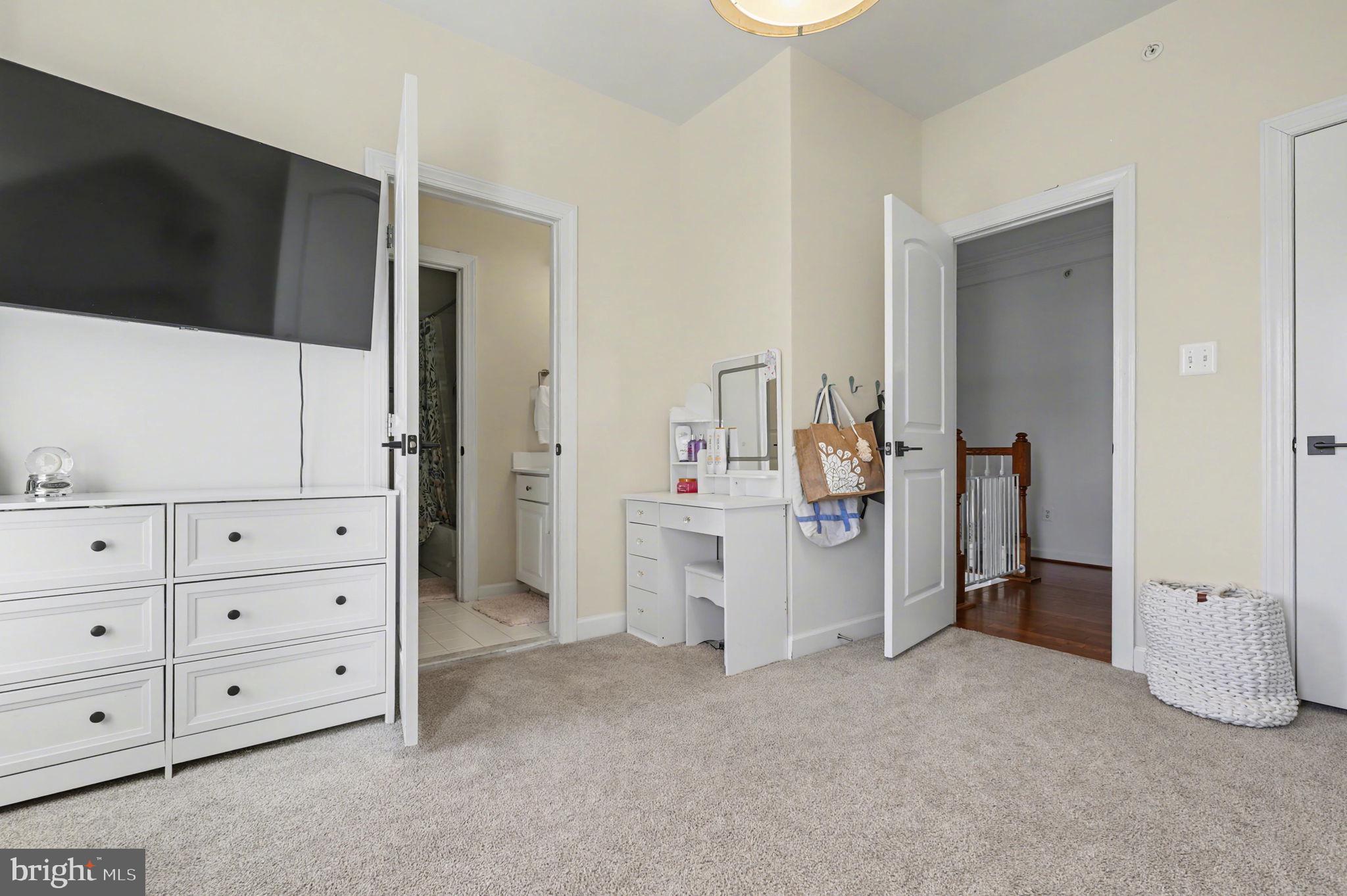 VILLAGES OF URBANA - Residential