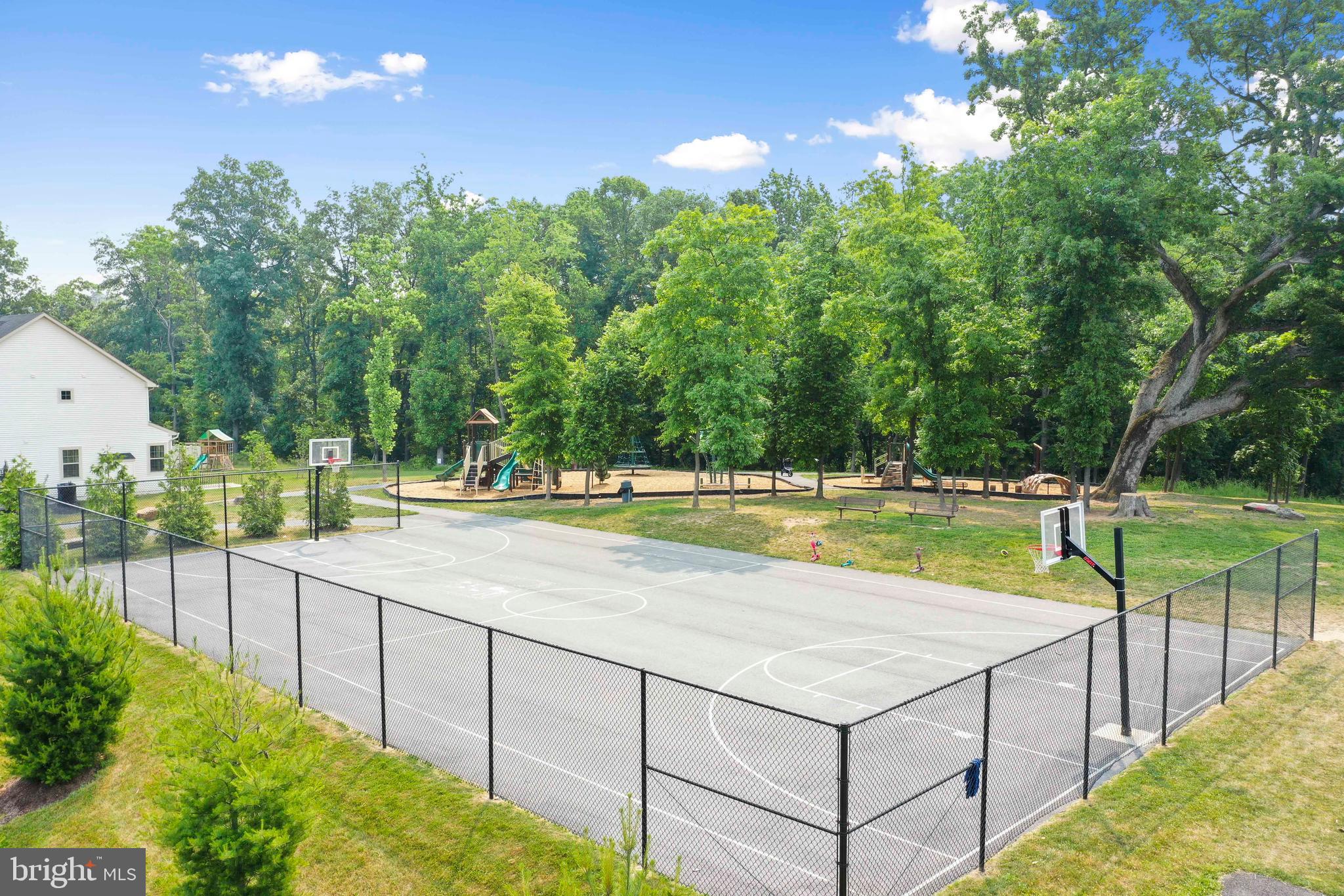 WOODRIDGE - Residential