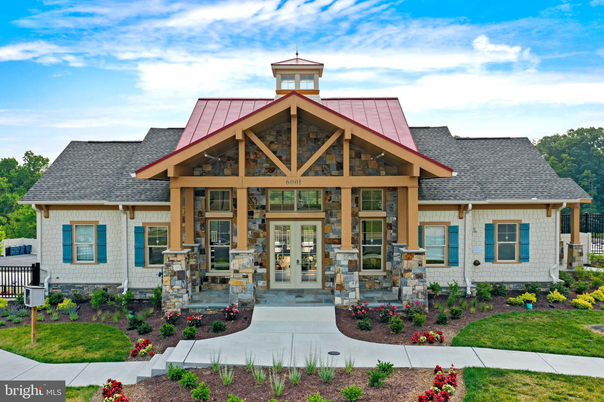 WOODRIDGE - Residential