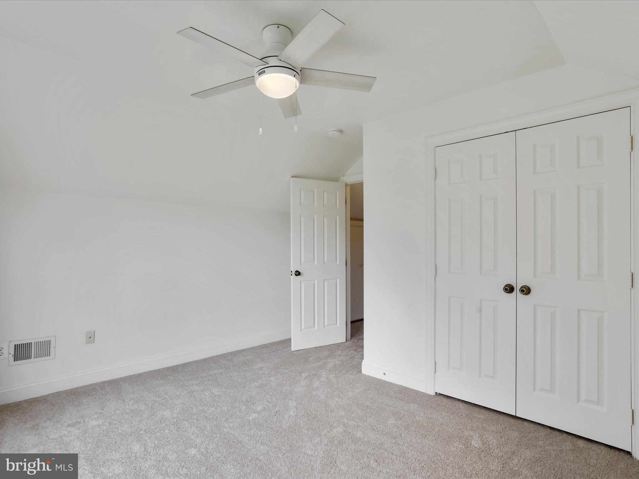 WOODRIDGE - Residential