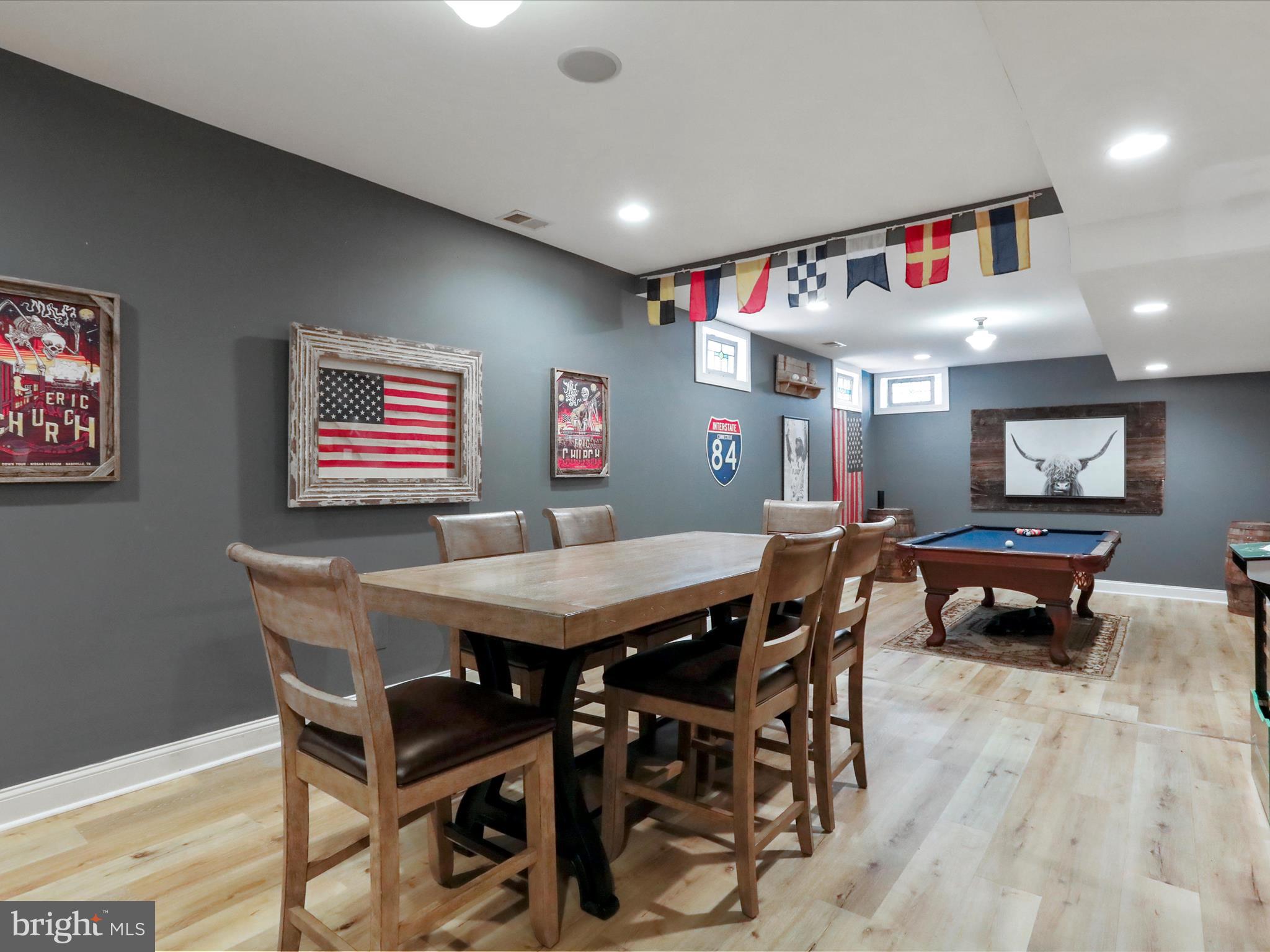 WOODRIDGE - Residential