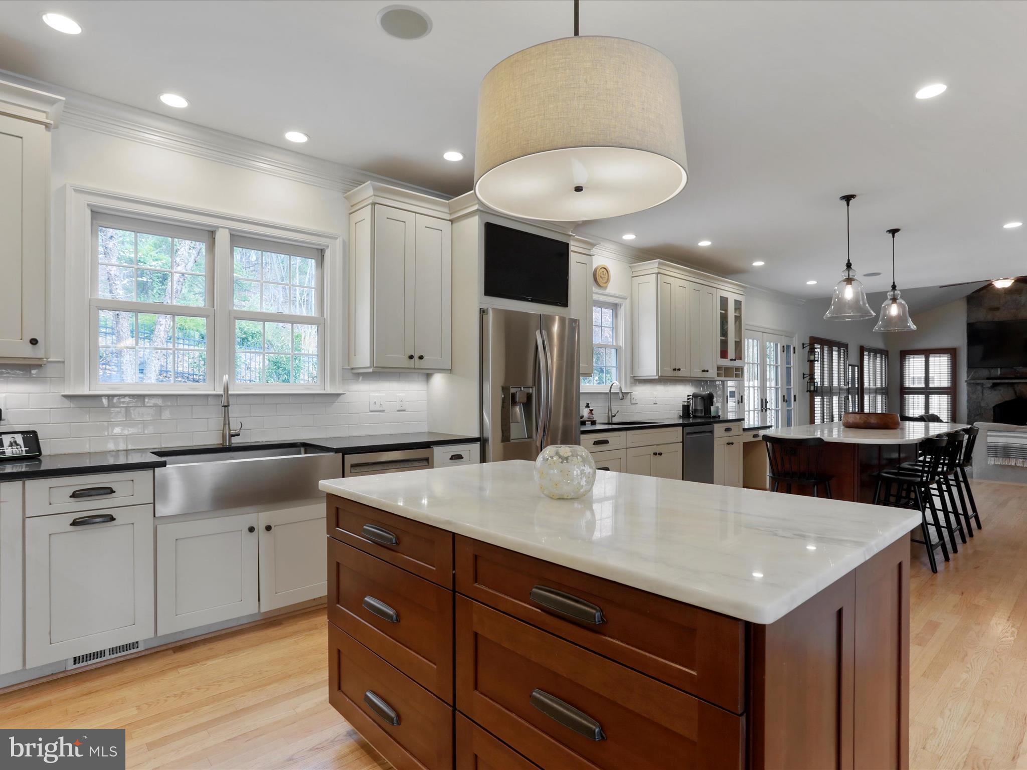 WOODRIDGE - Residential